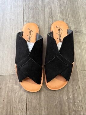 Free People Black Suede Crisscross Slide Sandals with Tan Footbed